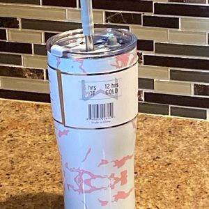 Starbucks Dining - Starbucks stainless steel tumbler 6 hrs Starbucks Dining - Starbucks stainless steel tumbler 6 hrs